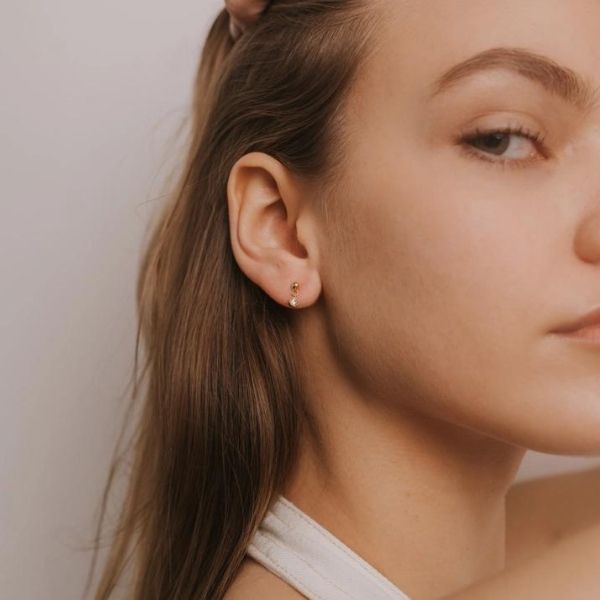 Socialite Sphere Stud Drop