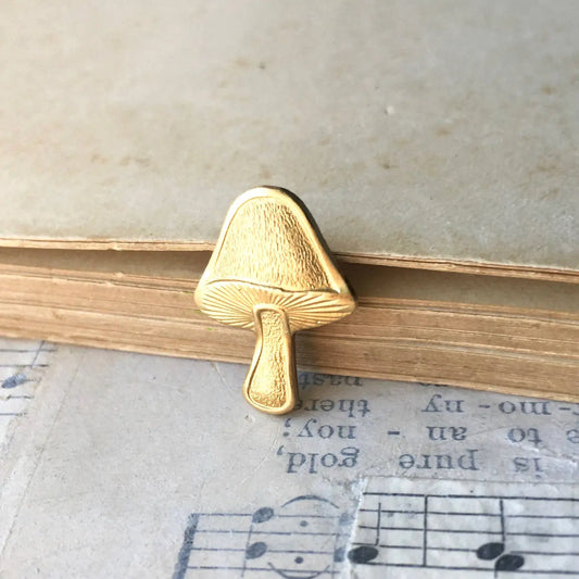 Tiny Mushroom Brooch